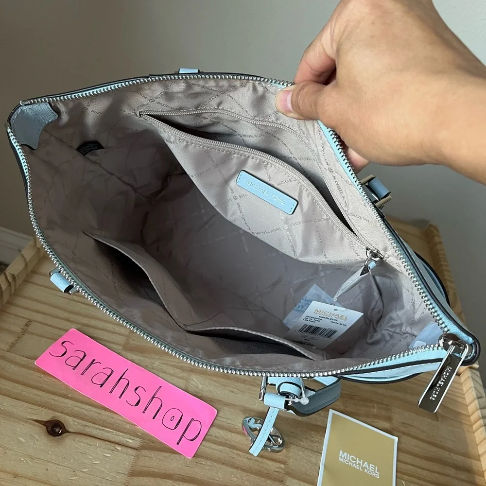 🌼Michael Kors Purse - Picture 10 of 13